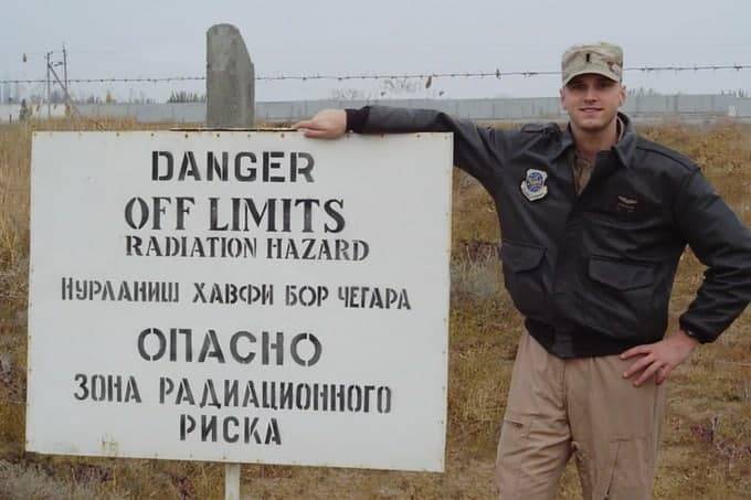 Jinsiy oyin tosh qogoz qaychi Jinsiy oyin tosh qogoz qaychi